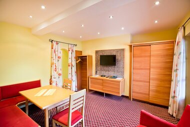 © www.orange-foto.at